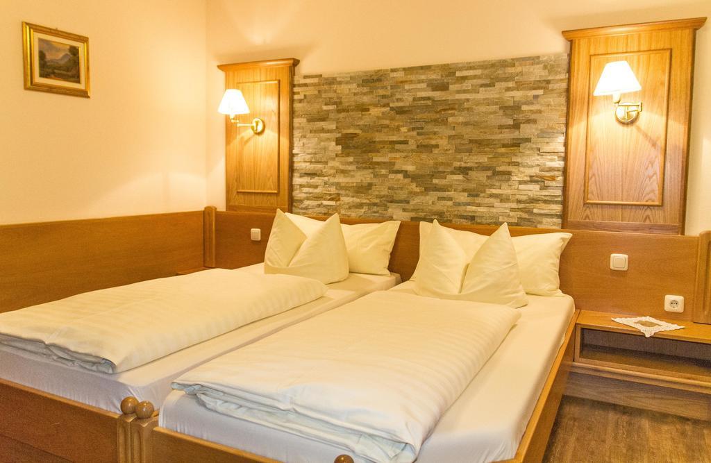 Gasthaus-Hotel Faltermaier Eicherloh Dış mekan fotoğraf